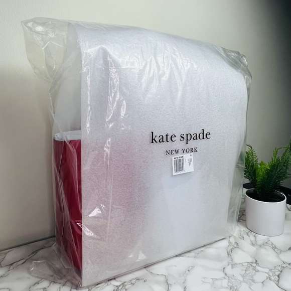 Kate Spade All Day Large Tote - Picture 10 of 16